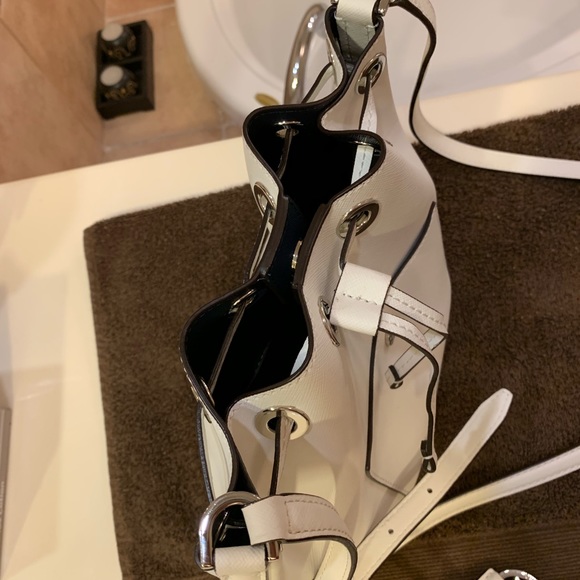 Authentic MK drawstring purse - Picture 3 of 8